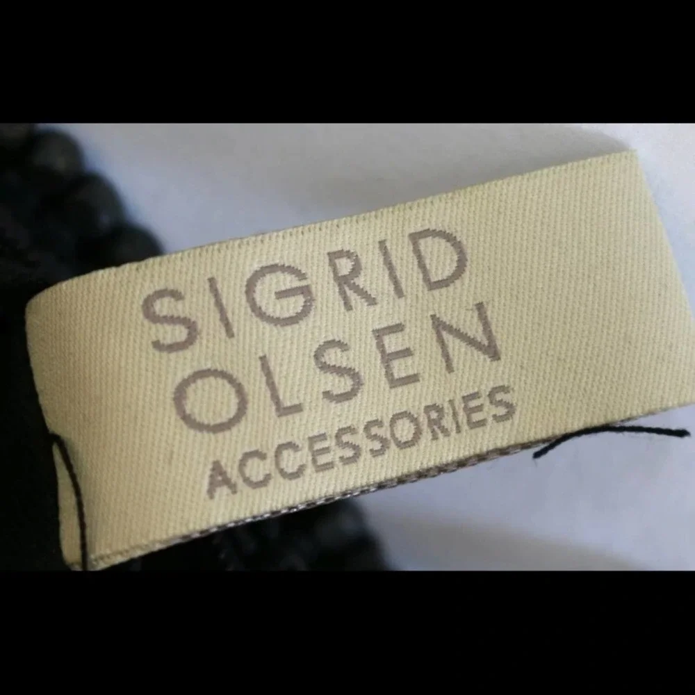 SUPER NICE Sigrid Olsen Wooden Bead Flat Purse UNUSED‎